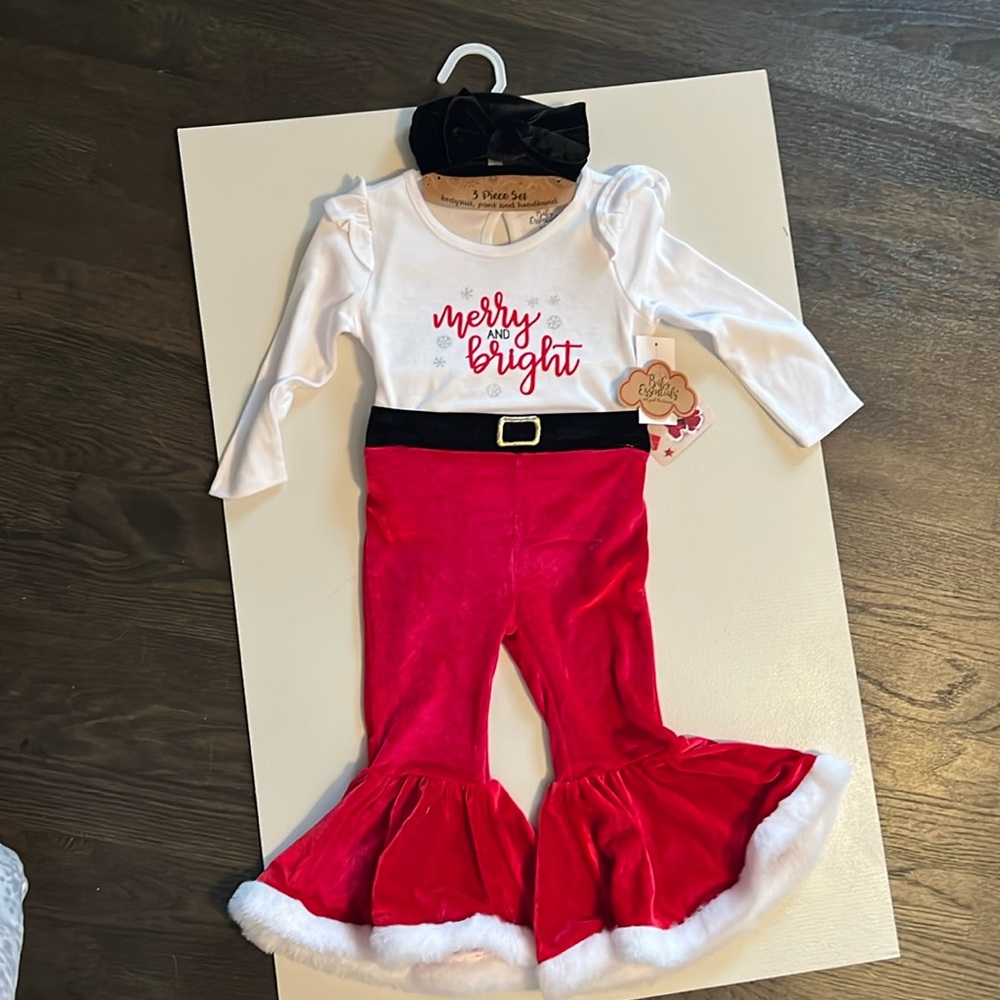 Adorable 18 month Christmas outfit w headband.